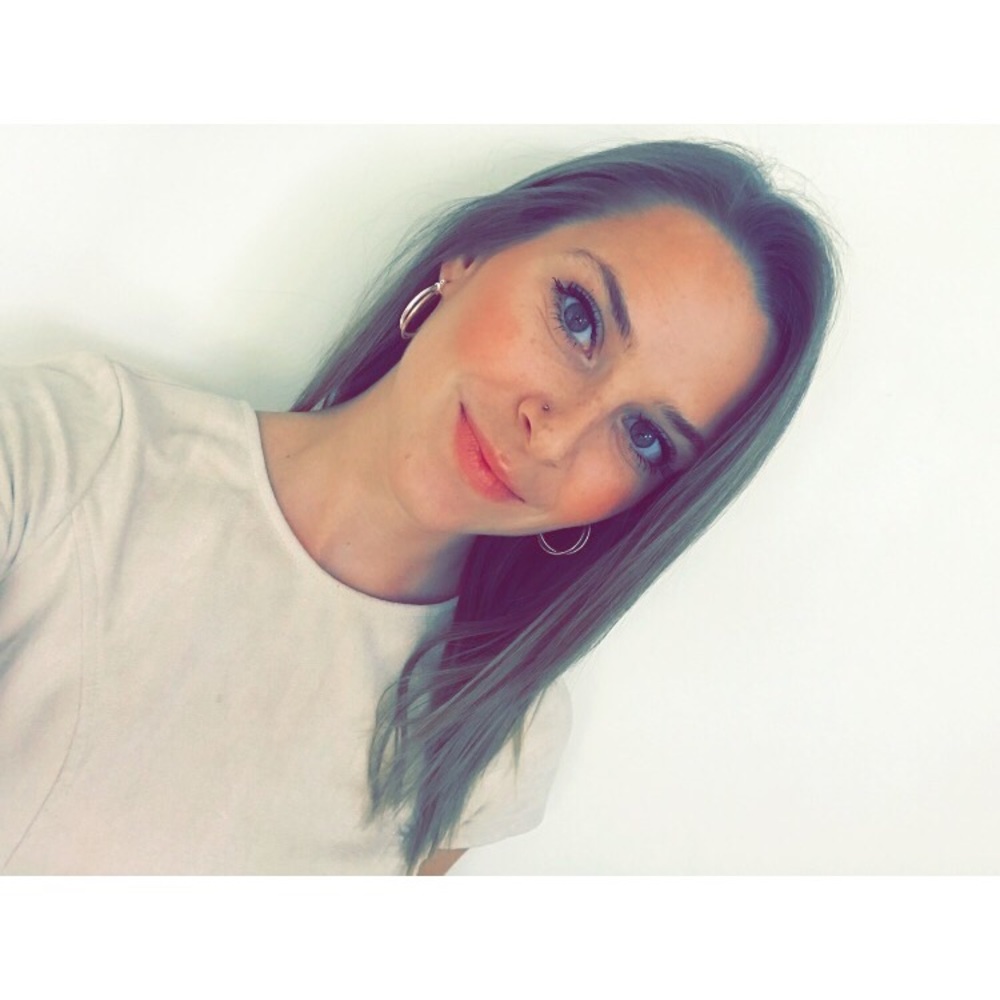Meet your Posher, Samantha